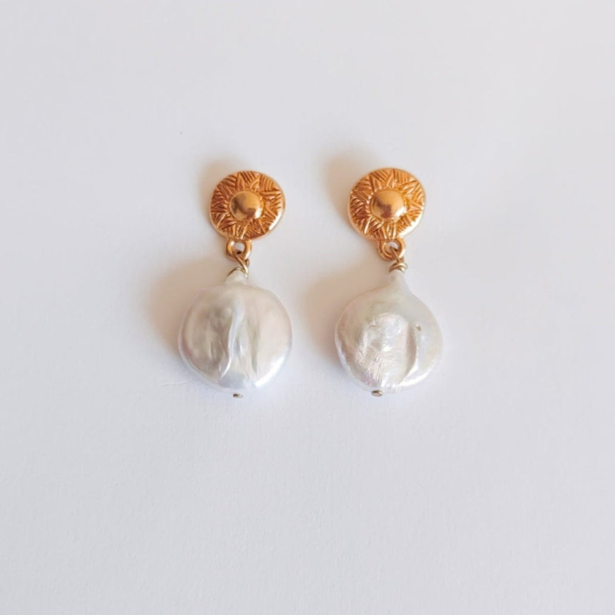 LUMIÈRE PEARL Drops